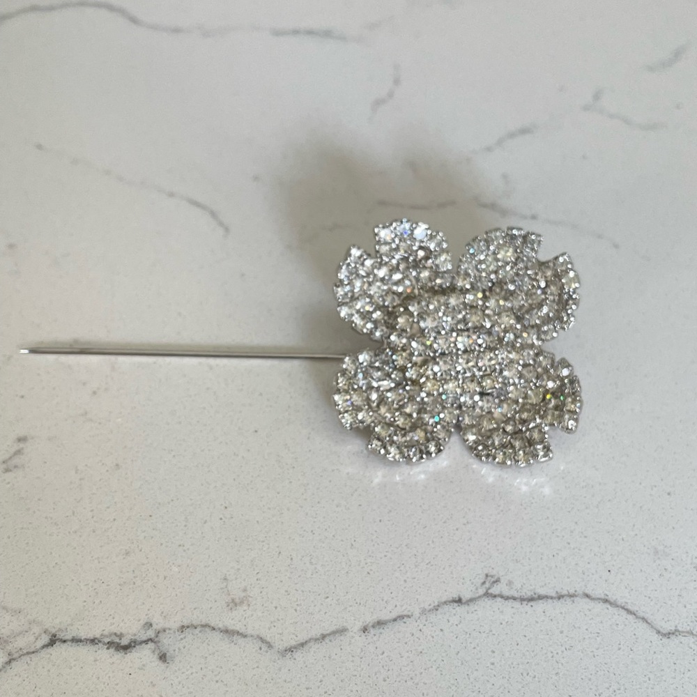 Pauline Trigere silver tone PIN